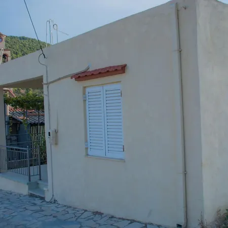 Daire Family House *