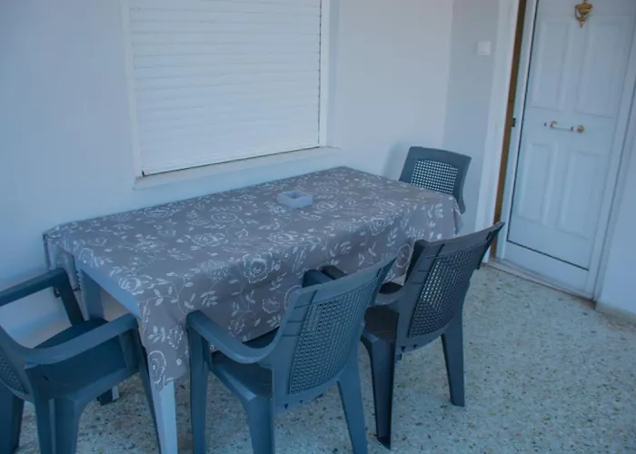 Family House * Sofikón